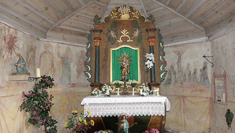 Altar in Landauer Kapelle auch Loretokapelle bei Herxheim
