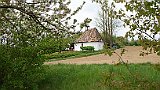 209-47 Wandern 25.4.15 Samstagspilgern, 3. Etappe Rülzheim - Landau, Landauer Kapelle Loretokapelle in Herxheim.JPG