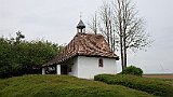 209-60 Wandern 25.4.15 Samstagspilgern, 3. Etappe Rülzheim - Landau, Pilger Landauer Kapelle Loretokapelle in Herxheim.JPG