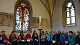 215-18 Wandern 30.5.2015 Samstagspilgern, 4. Etappe Landau - Klingenmünster, Landau Katharinenkapelle, Pilger.JPG