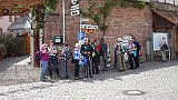 215-64 Wandern 30.5.2015 Samstagspilgern, 4. Etappe Landau - Klingenmünster, Pilger in Eschbach.JPG