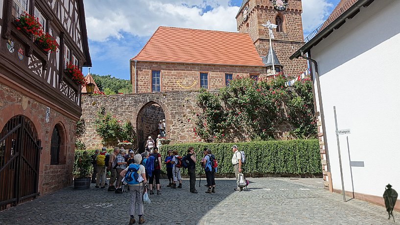 Rathaus und St. Martinskirche Dörrenbach