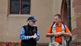 230-31 Wandern 26.9.15 Samstagspilgern Haguenau - Brumath, Haguenau, Martien u. Andreas, Eglise Saint Nicolas.JPG